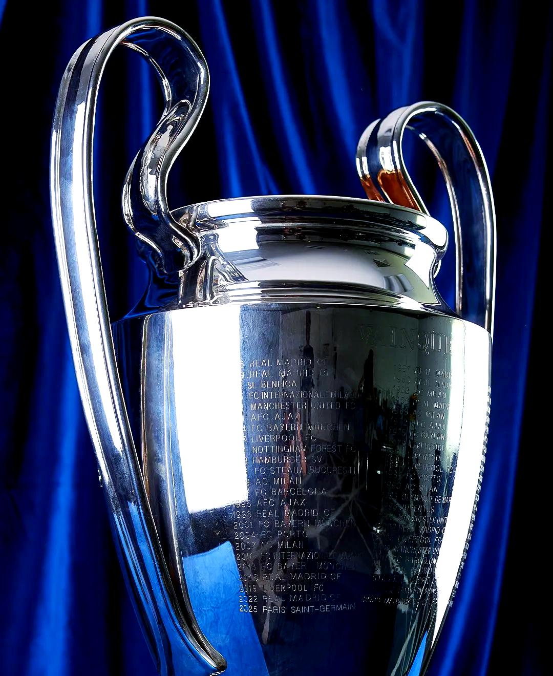 starsports-加时末段皇家社会调整名单以备欧超杯尤文图斯迎足总杯关键赛，阿扎伦卡关键节点比分优势明显看傻球迷的简单介绍-starsports